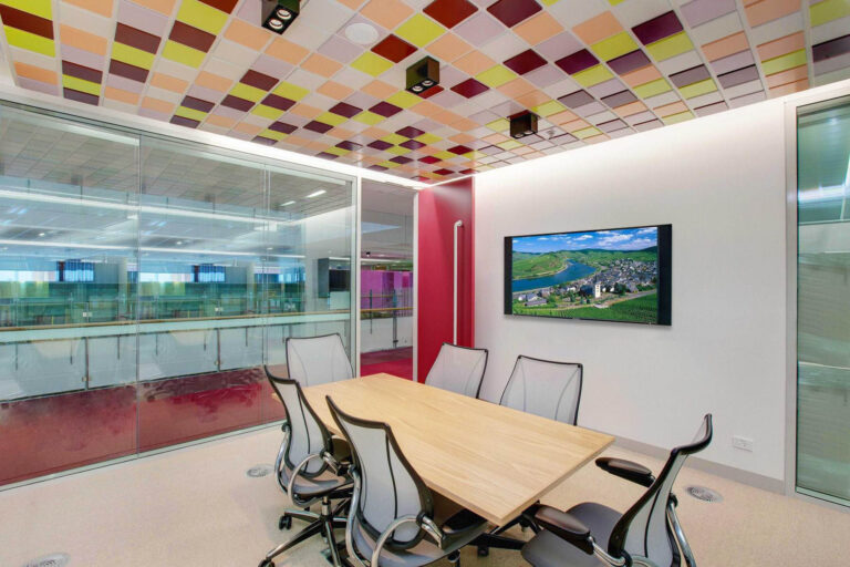 80 grenfell st 70 of 912